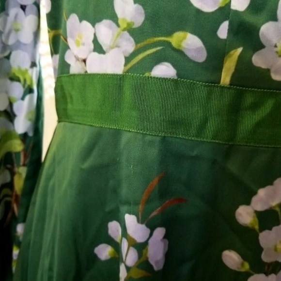 🍒NWOT🍒 TED BAKER SATIN MIDI DRESS - Picture 6 of 6